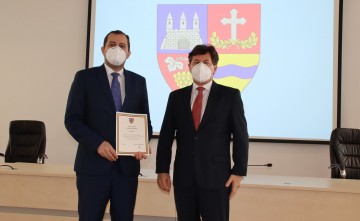 News Photo