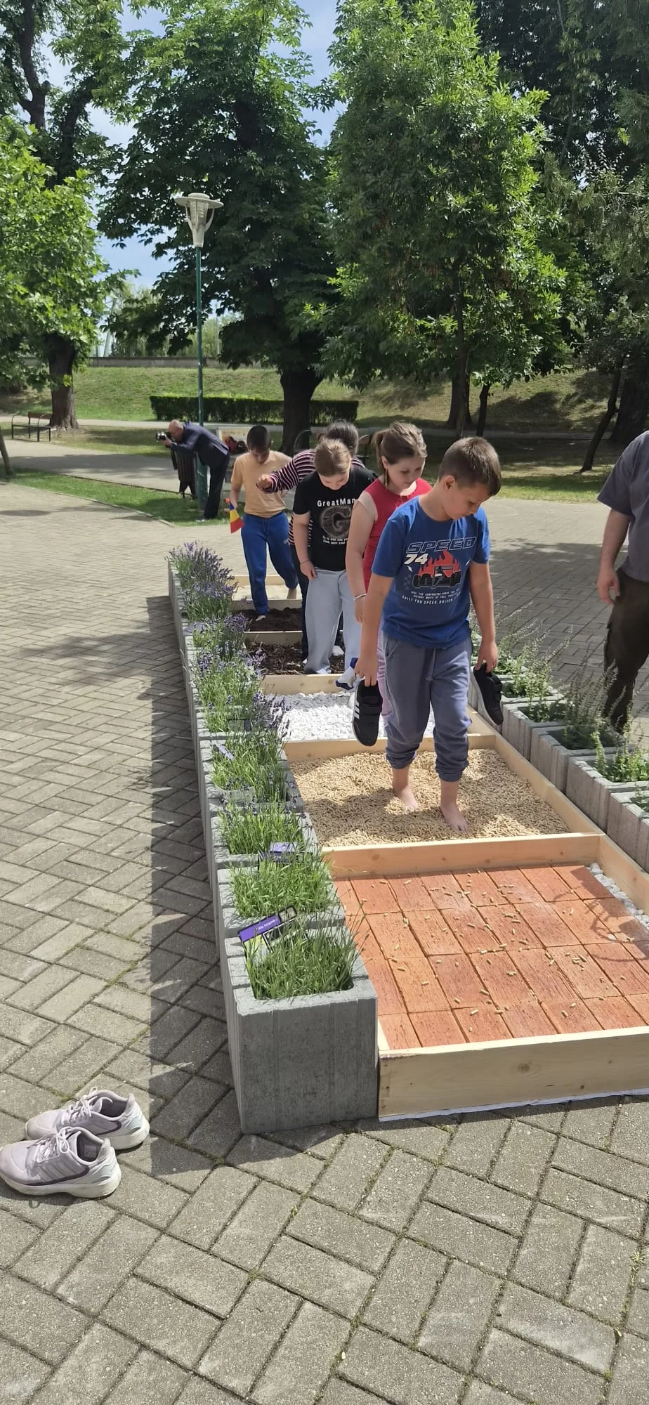Expoziție foto „Cum respiră pământul" la Muzeul de Științe ale Naturii Arad