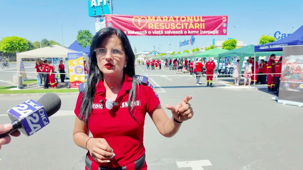 Maratonul Resuscitării a debutat la Arad: zeci de arădeni au învățat tehnicile de prim ajutor